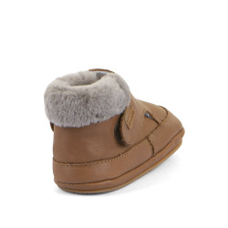 Barefoot Furry Walkers Cognac