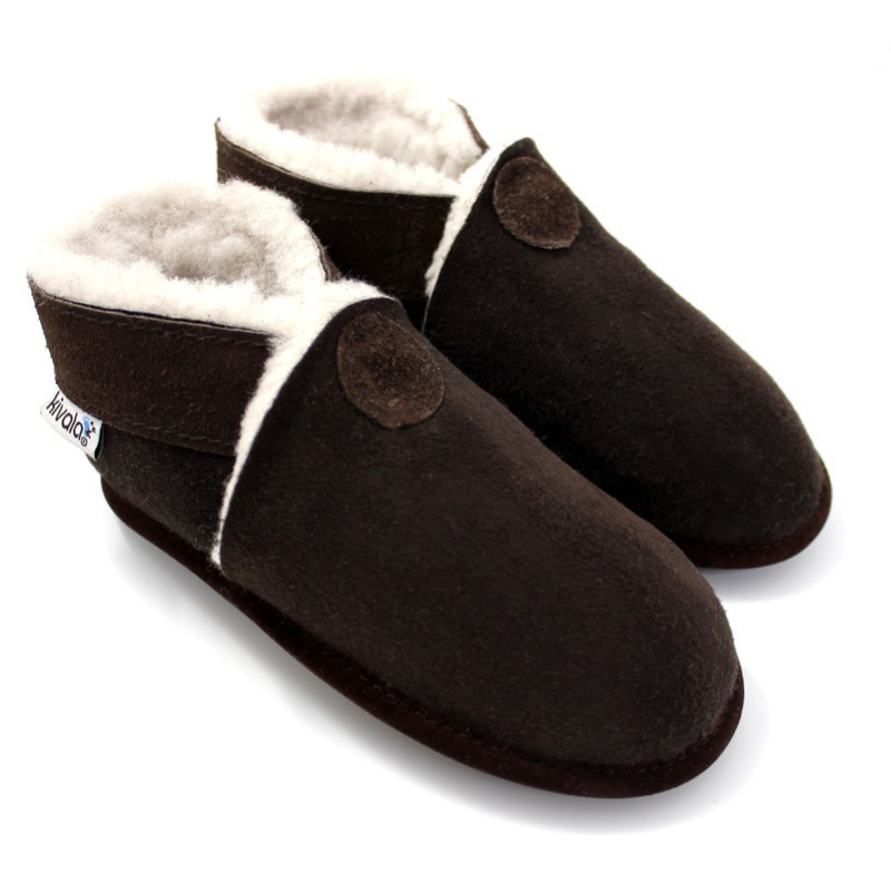 chaussons en cuir souple fourrés marron foncé
